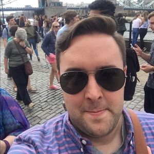 Meet your Posher, Colin